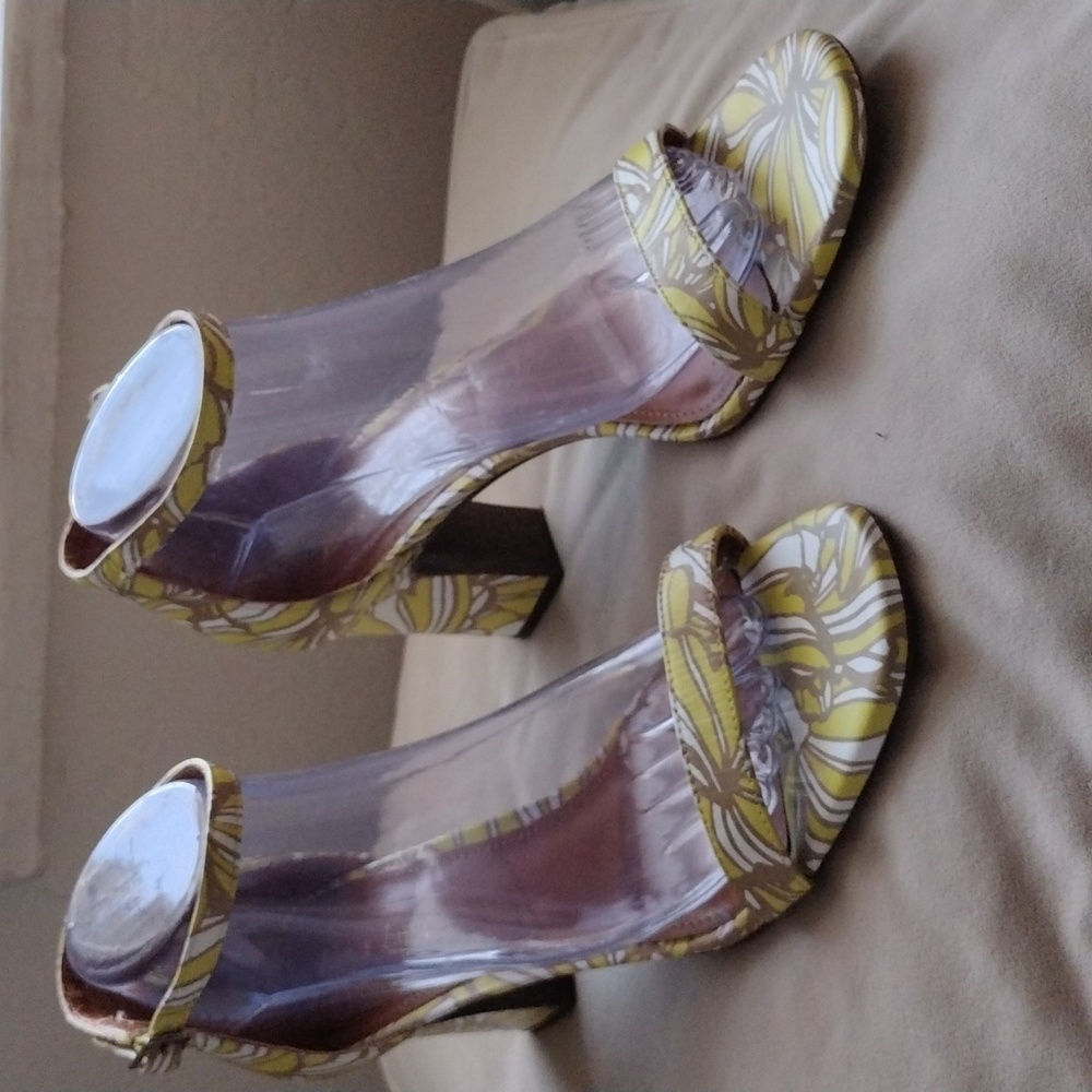 Essex Lane Saria square high hill sandals 9.5